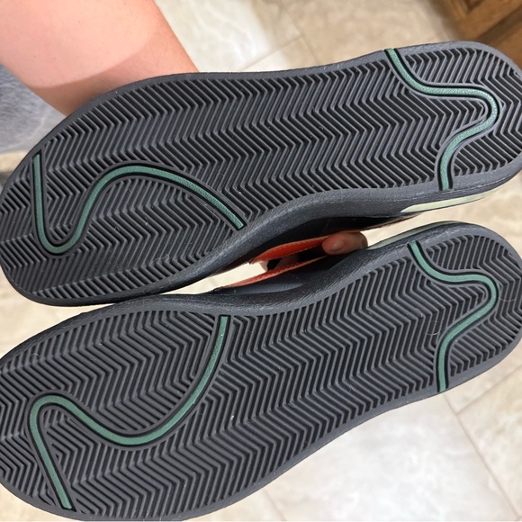 Custom University Of Miami Nikes - Picture 5 of 5